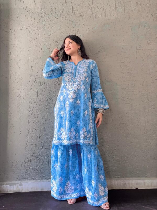 ROOP Chikankari Mul Mul Garara Set