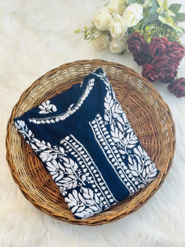 SARAH Chikankari Modal Kurta