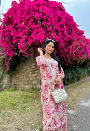 NAINA Chikankari Mul Mul Kurta Set