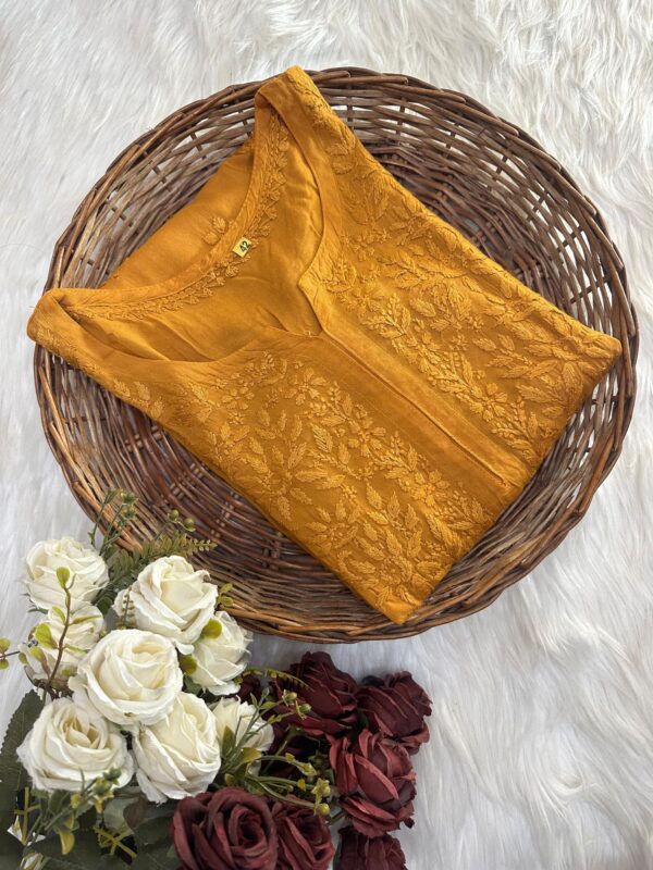 DANIYA Rayon Chikankari Kurta