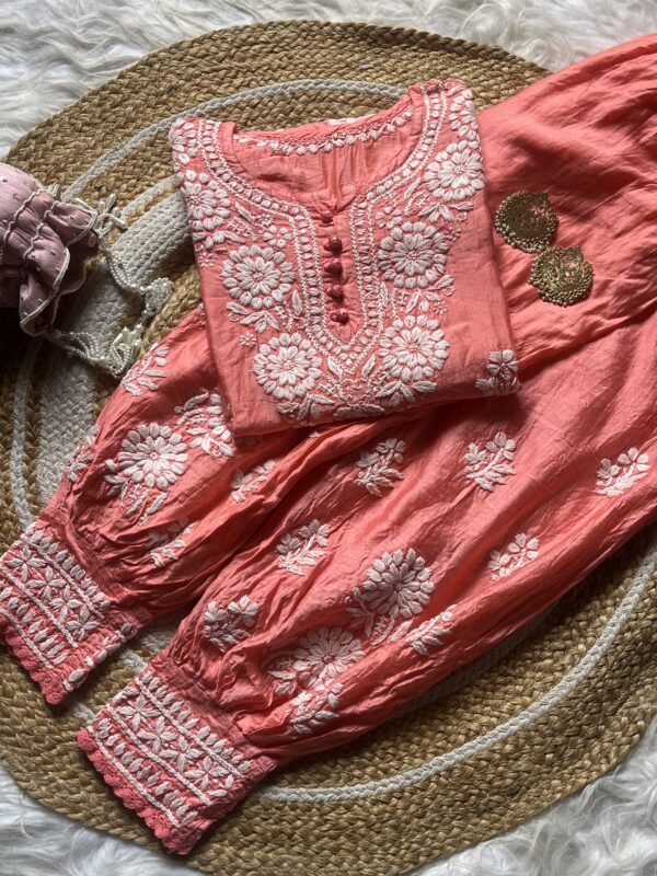 IMG-20260210-WA0064 CHANDERI CHIKANKARI C0-ORD SET