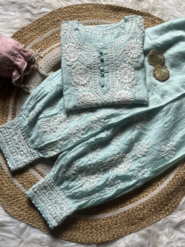 IMG-20260210-WA0066 CHANDERI CHIKANKARI C0-ORD SET